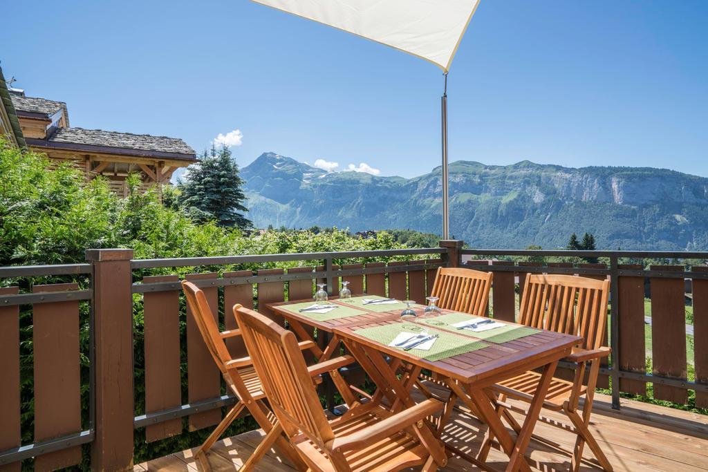 Village De Vacances Les Flocons Verts Les Carroz d'Araches Exterior photo